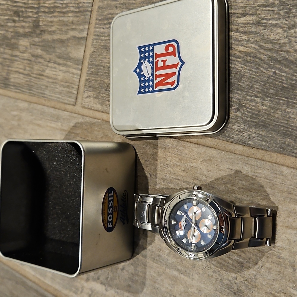 Denver Broncos Fossil Watch